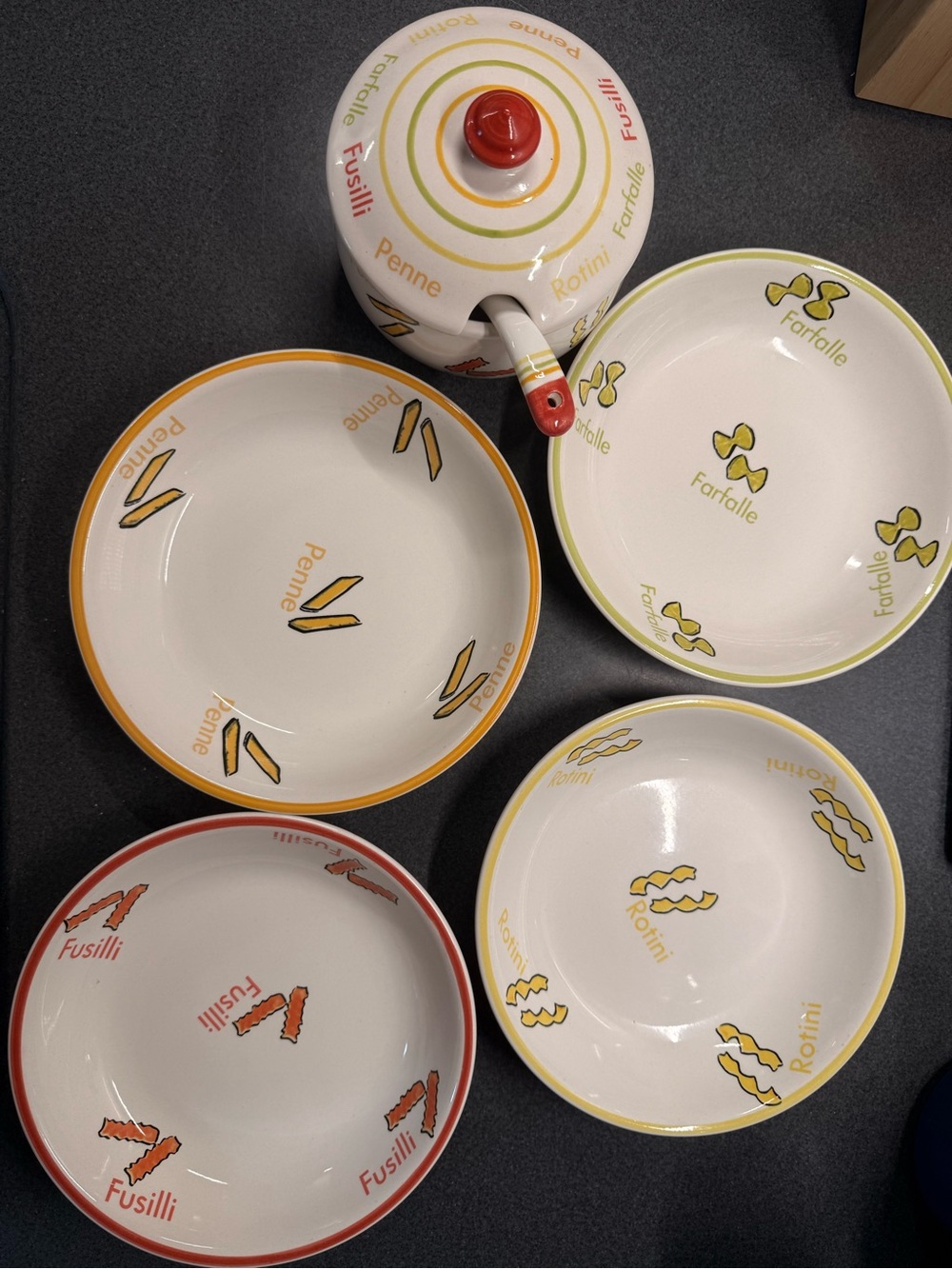 Ceramic Pasta Bowls and Sauce Pot Set - Multicolor